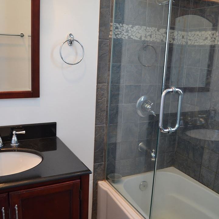 1st image of 1344 N Monticello Ave #2R