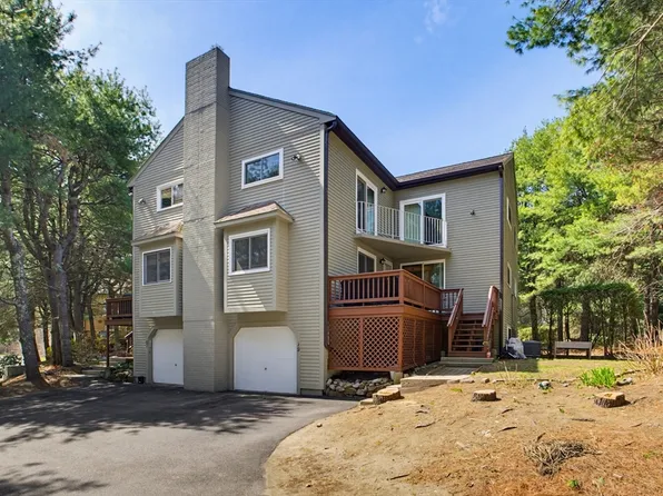 49 Captain Eames Cir Unit 49, Ashland, MA 01721