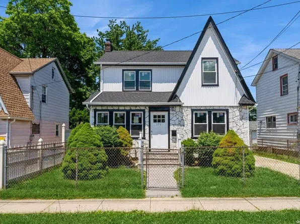 173 Yale Street, Hempstead, NY 11550