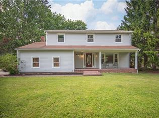 17458 Bennett Rd, North Royalton, OH 44133