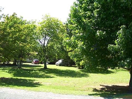 2nd image of 8615 Quay Rd