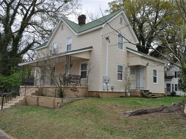 6 Spring St, Gainesville, GA 30501
