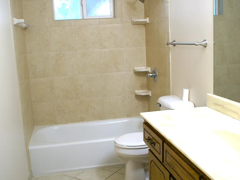 11220 Curtis Ave — Photo 15