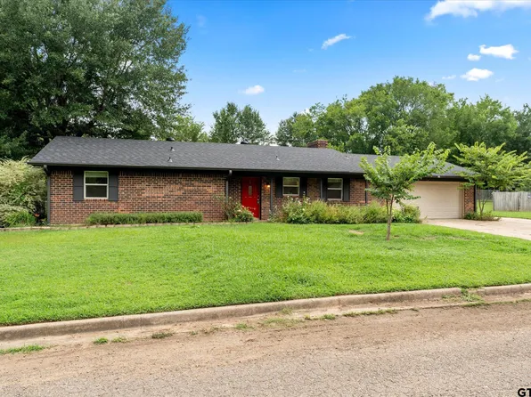 524 Park Ln, Mount Vernon, TX 75457