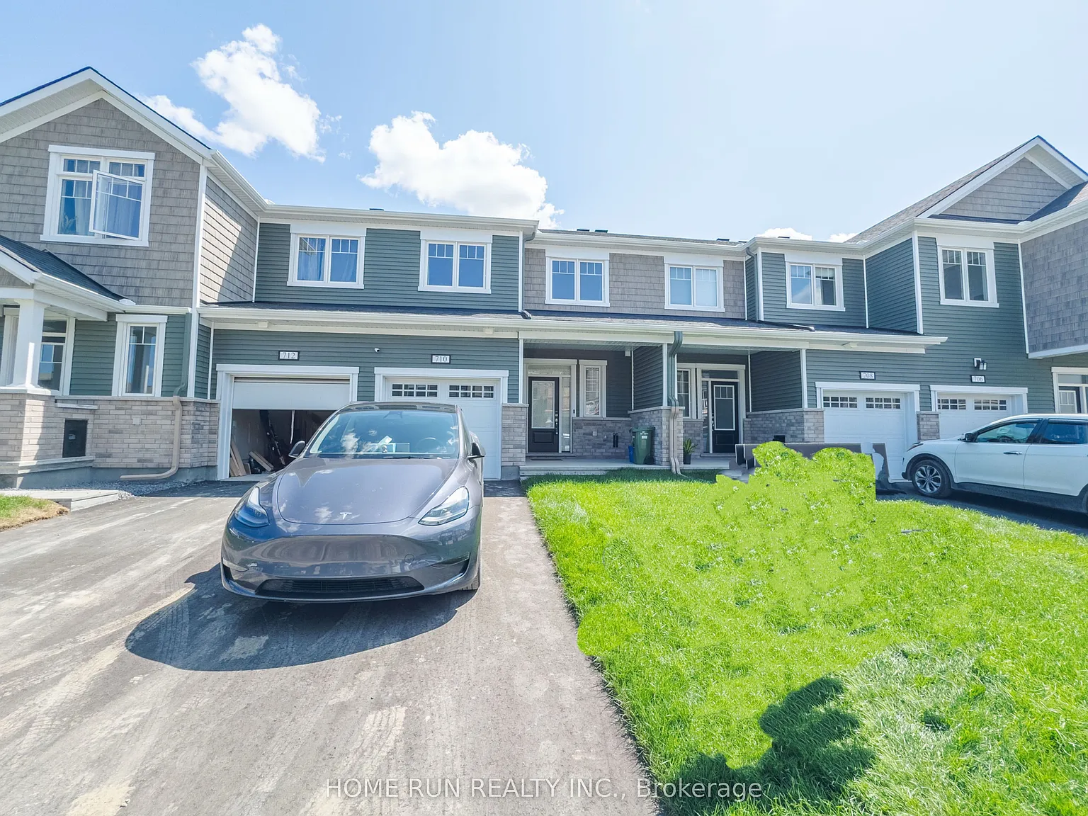 3 bed, $2,600 — Photo 1