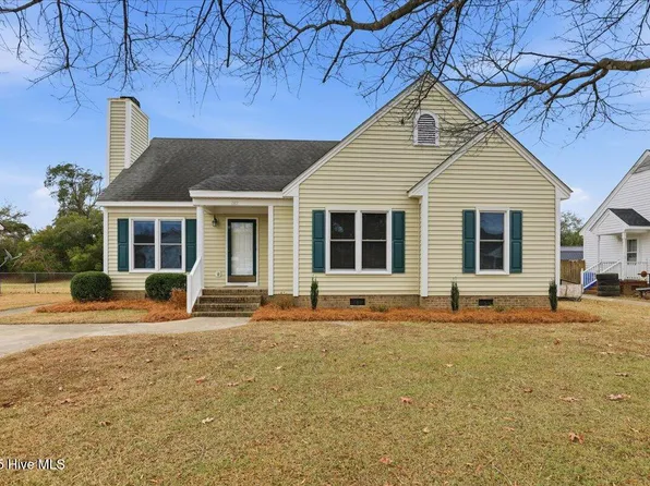 2811 Daisy Lane N, Wilson, NC 27896