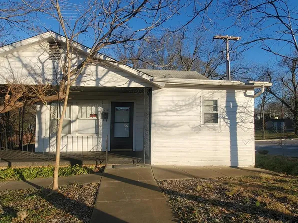 218 N Gaston St, Dallas, NC 28034