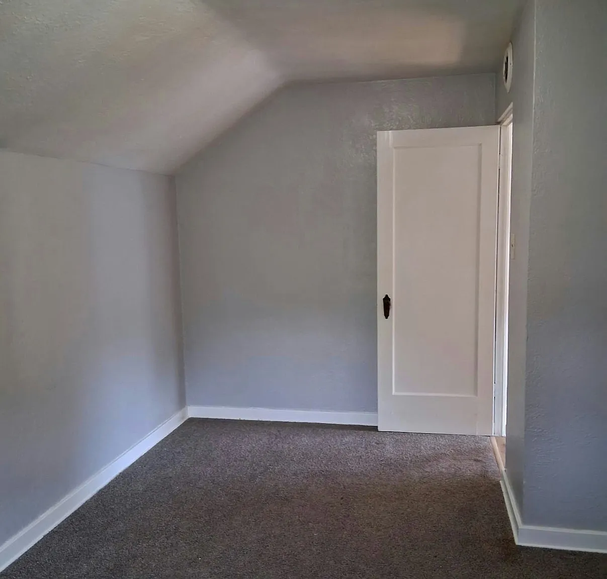 6942 Alabama Avenue, Unit DOWN — Photo 2