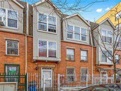 588 E 165th St, Bronx, NY, 10456