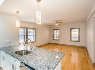 106 S 11th St APT 201, Philadelphia, PA 19107