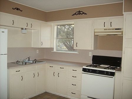 s 27th 002KITCHENSMALL