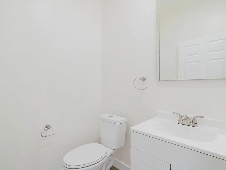 18347 Saticoy St #26 — Photo 26