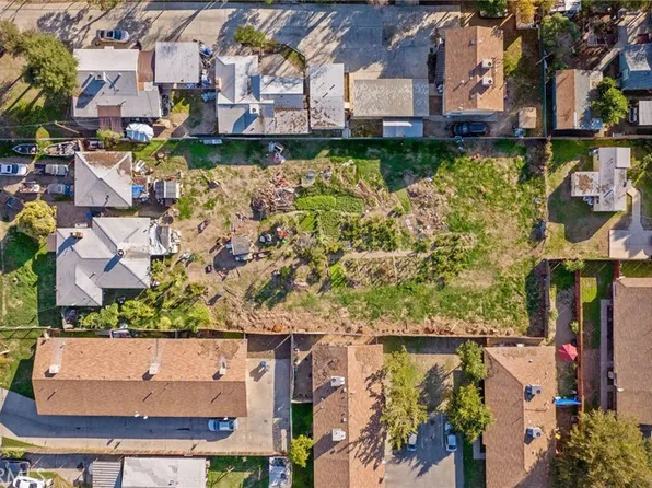 829 N Leslie St, Visalia, CA 93291