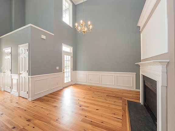 So much natural light