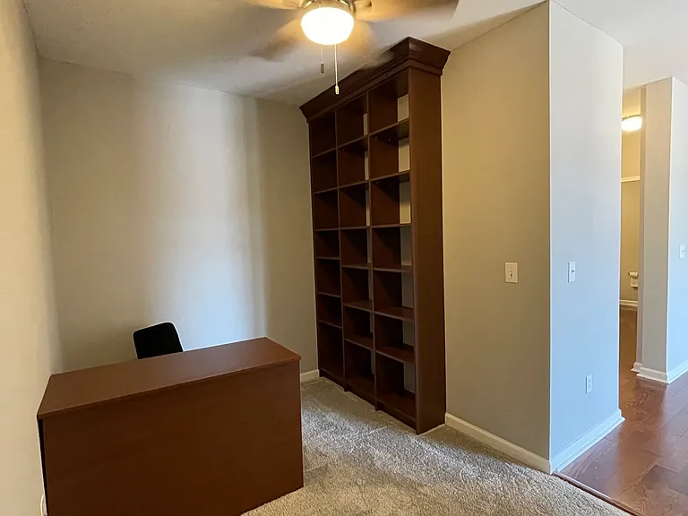 312 Carson Ter #312 — Photo 11