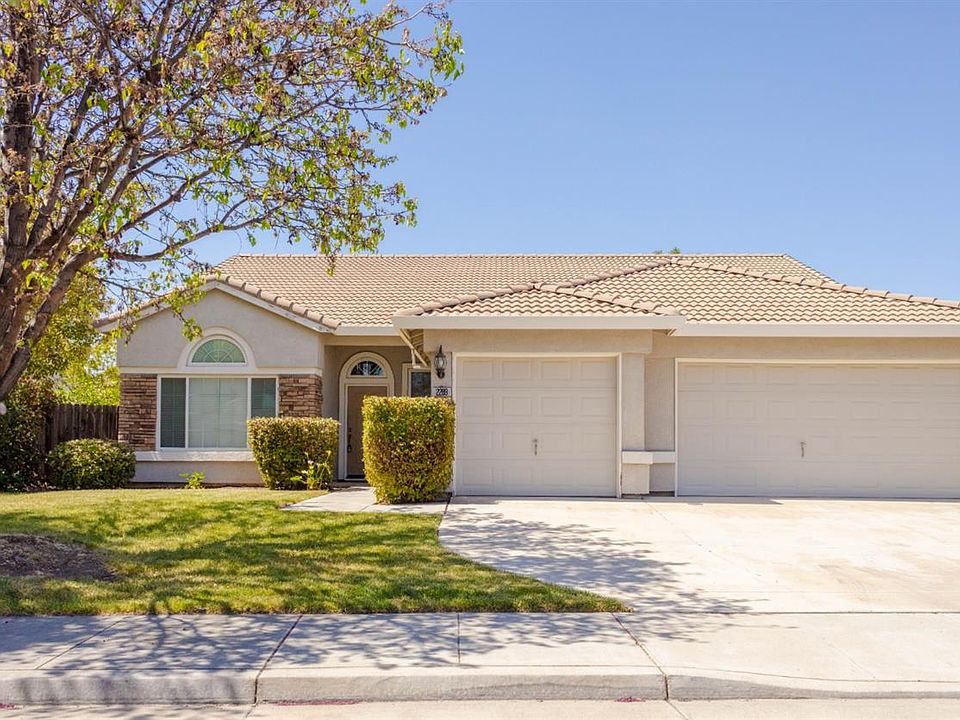 1st image of 2289 Carol Ann Dr
