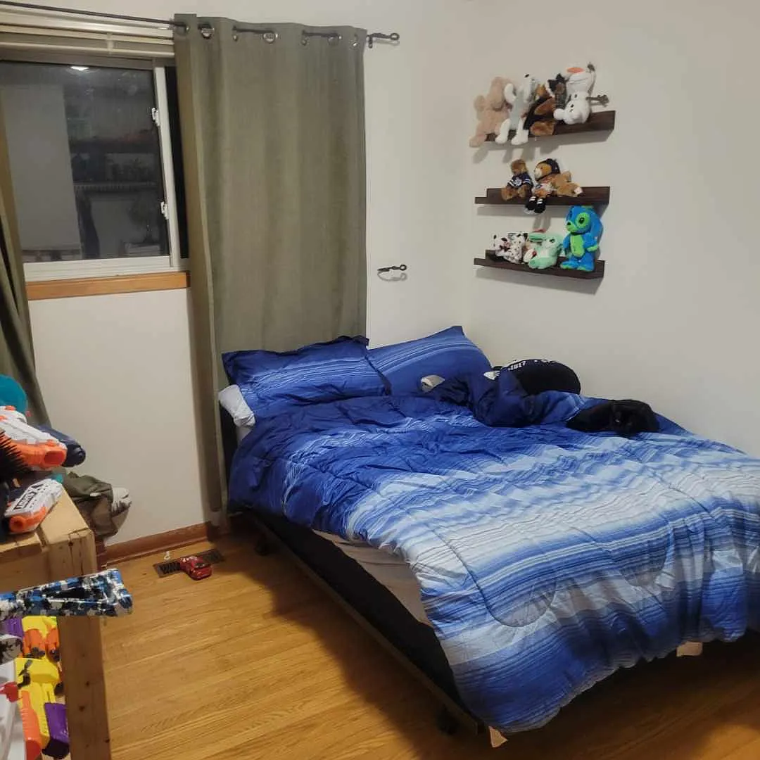 3 bed, $2,200 — Photo 2