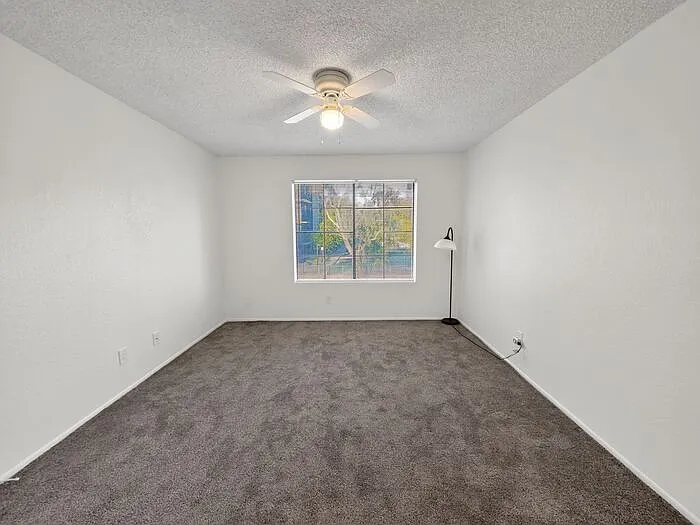 1905 E University Dr #219-E — Photo 27