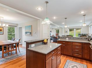 365 Wallis Dr, Waitsfield, VT 05673