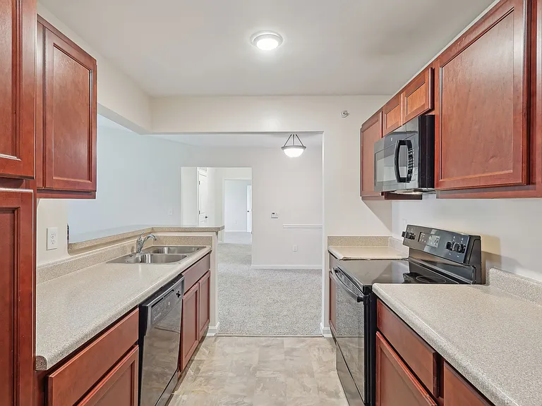 Nicholas Place Apartments — Photo 67