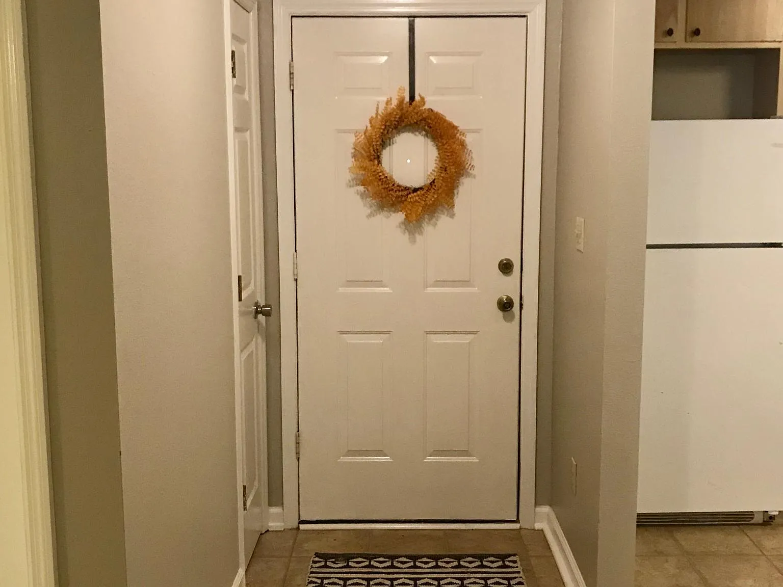 2 bed, 1188 sqft, $1,650 — Photo 4