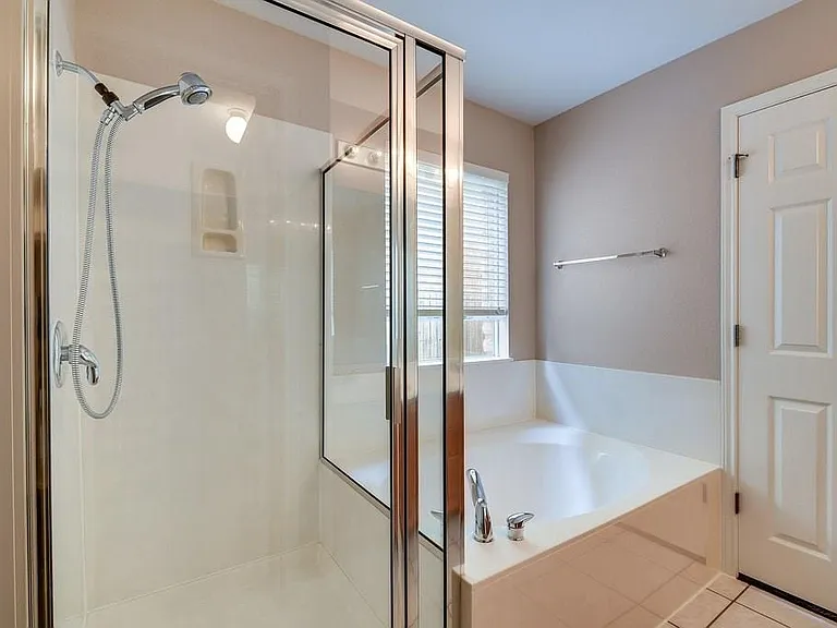 14316 Ballycastle Trl — Photo 18