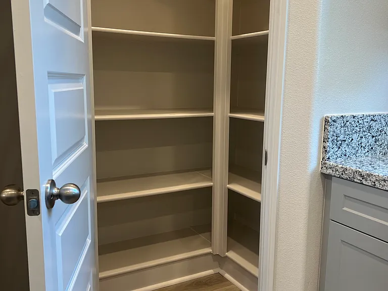 40775 Melrose Dr — Photo 5