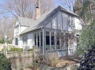249 Quaker Rd, Chappaqua, NY 10514