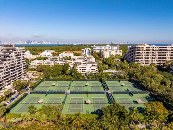 161 Crandon Blvd APT 417, Key Biscayne, FL 33149