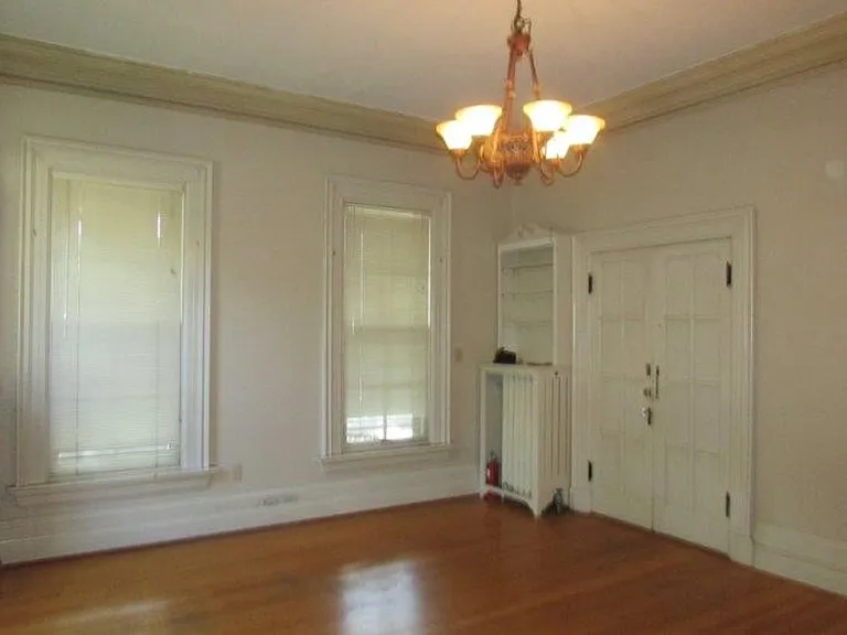 116 E Gorham St — Photo 6