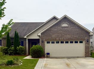 881 Sommersweet Run, Greenwood, IN 46143