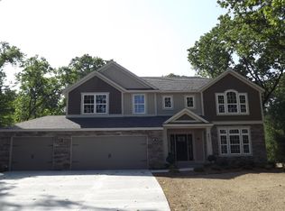 4122 Boulder View Dr, Belmont, MI 49306