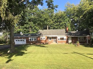 260 N Diamond Mill Rd, Dayton, OH 45417