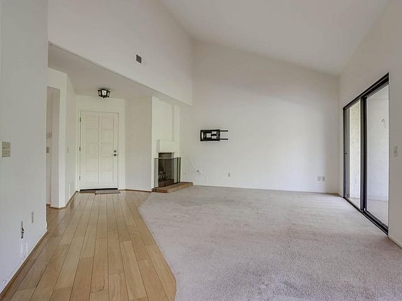 3rd image of 12886 Camino Ramillette
