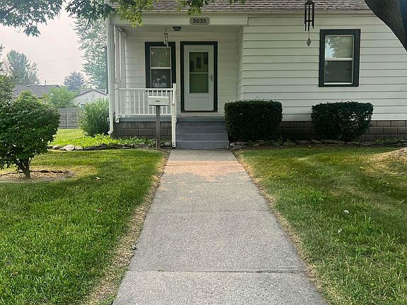 2nd image of 3035 Schaefer St