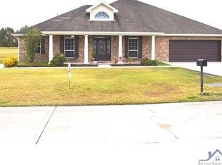 147 Georgia Ave, Mathews, LA 70375