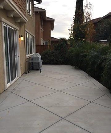 4th image of 491 N Orinda Ct