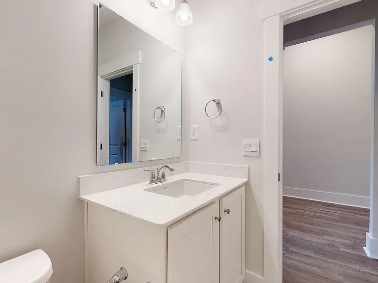 510 Edgewater Way — Photo 7