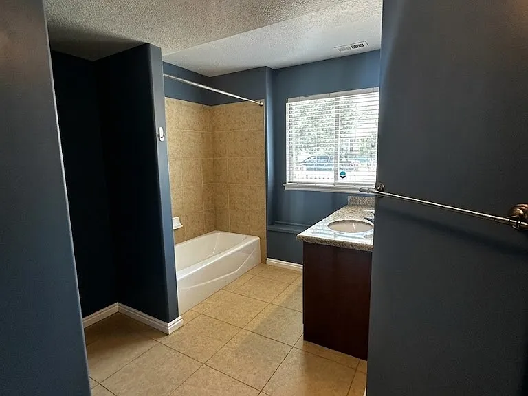 307 N Marion St W — Photo 17