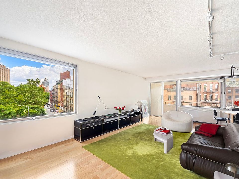 1st image of 180 Park Row #4D