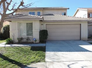 29165 Whitegate Ln, Highland, CA 92346