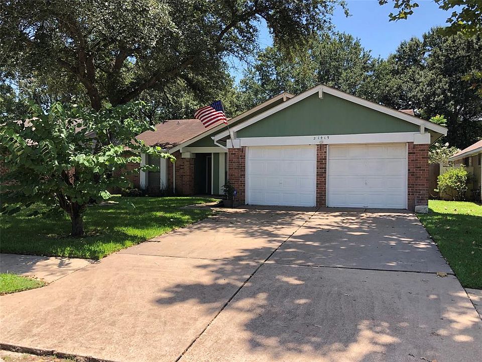 1st image of 21419 Park Run Dr