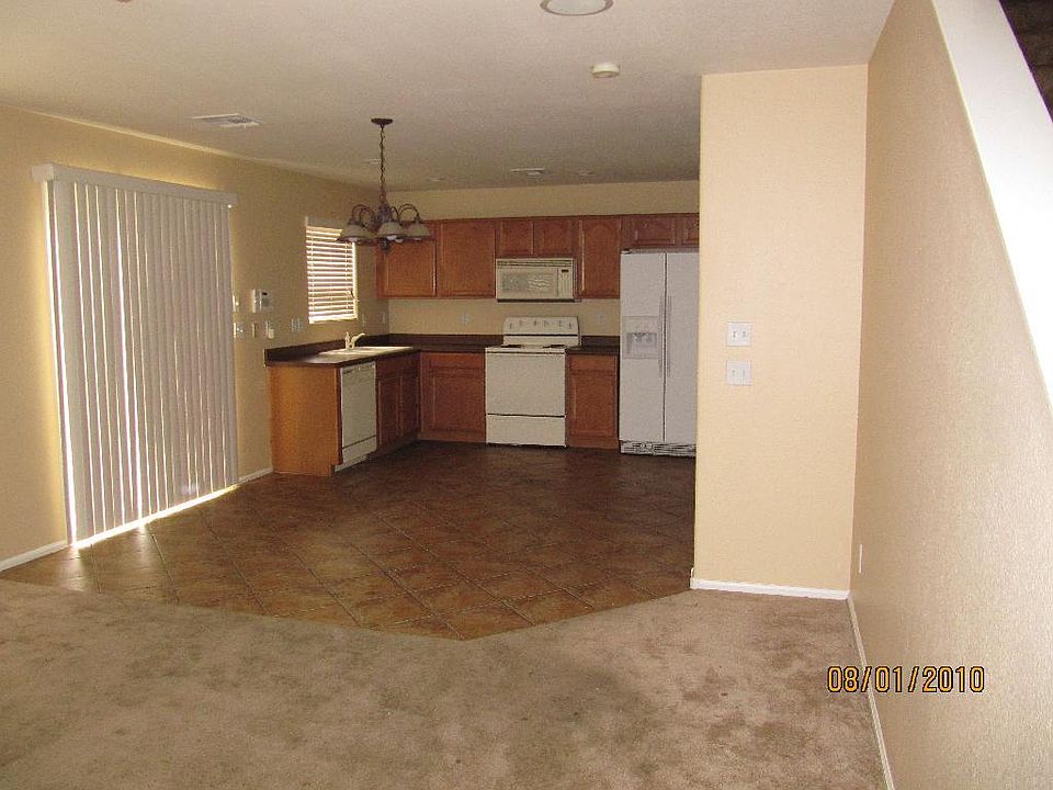 1st image of 42527 W Sunland Dr