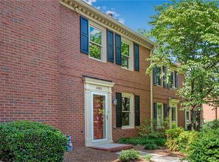 1082 Old Roswell Rd, Roswell, GA 30076