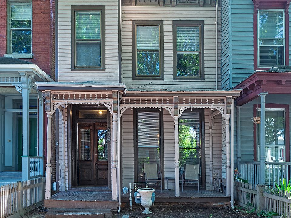 1st image of 406 W Marshall St #A