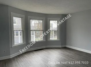 552 Hill St #1, Sewickley, PA 15143