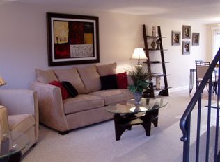 4000 Brookshire Ct, Columbus, OH 43227