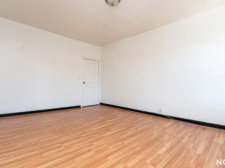191 Graham Ave #2 — Photo 15