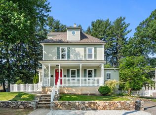 100 Hayes Ave #B, Lowell, MA 01854