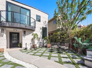 905 Dickson St, Marina Del Rey, CA 90292